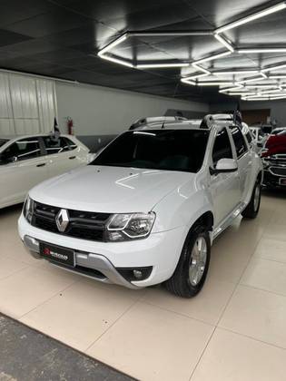 RENAULT DUSTER 1.6 16V SCE FLEX DAKAR II MANUAL RENAULT DUSTER 1.6 16V SCE FLEX DAKAR II MANUAL